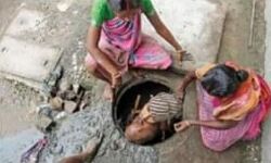 सेप्टिक टैंकों की सफाई में हुई मौतों के लिए दिल्ली सरकार जिम्मेदार