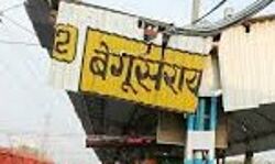 अपराधियों ने रेता पिता और पुत्र का गला अपराधियों ने रेता पिता और पुत्र का गला