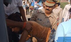 पैसा दोगुना करने के नाम पर की थी करोड़ों की ठगी, STF ने दबोचा पैसा दोगुना करने के नाम पर की थी करोड़ों की ठगी, STF ने दबोचा