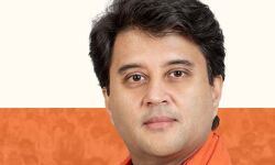 जनता की सेवा ही राजनीति का उद्देश्य: सिंधिया