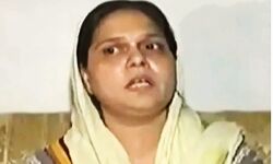 ऋचा दुबे से ईडी ने की सात घंटे तक पूछताछ, किए ये सवाल ऋचा दुबे से ईडी ने की सात घंटे तक पूछताछ, किए ये सवाल