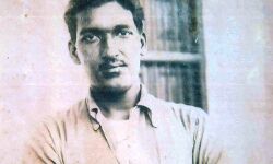 अमर शहीद अशफाक उल्ला को नायडू ने किया नमन अमर शहीद अशफाक उल्ला को नायडू ने किया नमन