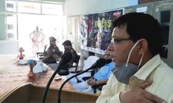 SDM एवं CO ने छात्राओं को किया जागरूक-परेशानी होने पर DIAL करें हेल्पलाइन नंबर