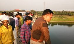 चंबल नदी में उछलकर गिरा देवांश- मोटर बोट से तलाश जारी