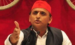 सीएम को एहसास नहीं अफसर नहीं ले रहे उन्हें गंभीरता से- सपा मुखिया सीएम को एहसास नहीं अफसर नहीं ले रहे उन्हें गंभीरता से- सपा मुखिया