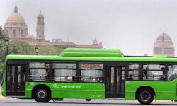 DTC बसों में सीट के बारे में बताएंगे कंडक्टर DTC बसों में सीट के बारे में बताएंगे कंडक्टर