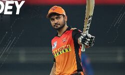 पांडेय के हल्ला बोल से हैदराबाद को मिली उम्मीदों वाली जीत पांडेय के हल्ला बोल से हैदराबाद को मिली उम्मीदों वाली जीत