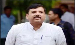 जातीय हिंसा की साजिश स्वयं सीएम योगी द्वारा रची गई- AAP जातीय हिंसा की साजिश स्वयं सीएम योगी द्वारा रची गई- AAP