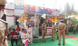 महिलाओं की मदद को तत्पर है पुलिस, 10 थानों में हेल्प डेस्क की शुरुआत महिलाओं की मदद को तत्पर है पुलिस, 10 थानों में हेल्प डेस्क की शुरुआत