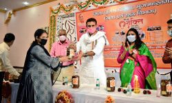 महिलाओं को MLA उमेश मलिक ने बांटी उज्जवला गुल्लक महिलाओं को MLA उमेश मलिक ने बांटी उज्जवला गुल्लक