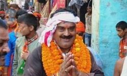 BJP प्रत्याशी ने किया आचार संहिता का उल्लंघन, FIR दर्ज