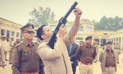 IPS विनीत-हाथरस में नशे के कारोबार का भंडाफोड़, सवा करोड़ का पकड़ा गांजा IPS विनीत-हाथरस में नशे के कारोबार का भंडाफोड़, सवा करोड़ का पकड़ा गांजा