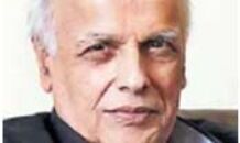 लवीना ने महेश भट्ट पर लगाए कई गंभीर आरोप, बताया बॉलीवुड का डॉन लवीना ने महेश भट्ट पर लगाए कई गंभीर आरोप, बताया बॉलीवुड का डॉन