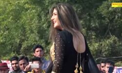 Watch Video ~ सपना चौधरी का कातिल डांस - बोल रसीले