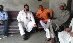 गुलज़ार की मौत के बाद परिजनों से मिले पूर्व मंत्री दीपक