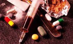 नशे का इंजेक्शन लेने से दो युवकों की मौत नशे का इंजेक्शन लेने से दो युवकों की मौत