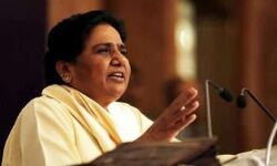 सुप्रीमों ने बागी MLA को कर दिया सस्पेंड सुप्रीमों ने बागी MLA को कर दिया सस्पेंड