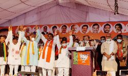 कांग्रेस के पास चुनावी मुद्दा नहीं, बस BJP को कोस रहे कांग्रेस के पास चुनावी मुद्दा नहीं, बस BJP को कोस रहे