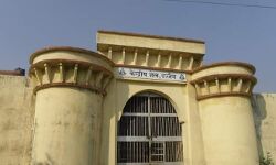 कैदी ने टावर से लगाई छलांग