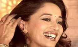 धक-धक गर्ल की परिंदा के हुए 31 बरस पूरे