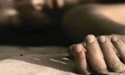 घर में अकेली महिला का दबाया गला घर में अकेली महिला का दबाया गला