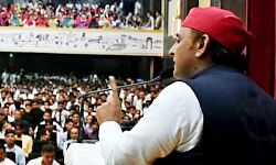 विद्युत के क्षेत्र में गहरी उदासीनता और अक्षमता का परिचय : अखिलेश यादव विद्युत के क्षेत्र में गहरी उदासीनता और अक्षमता का परिचय : अखिलेश यादव