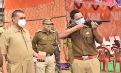 Watch Video~IPS विनीत जायसवाल ने करायी दंगा ड्रिल