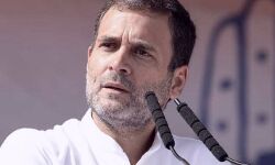 अंतिम चरण में बढ़-चढ़कर करें वोटिंग अंतिम चरण में बढ़-चढ़कर करें वोटिंग