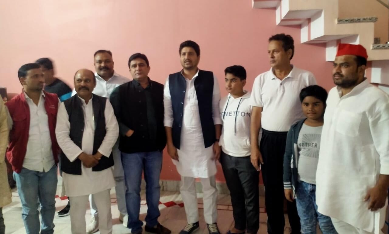 MLA नाहिद मिले साजिद व इसरार से - कहा मिलकर लड़ेंगे लड़ाई