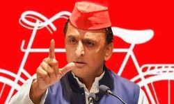 प्रदेश में रोजगार संकट है, नौजवान परेशान : अखिलेश यादव प्रदेश में रोजगार संकट है, नौजवान परेशान : अखिलेश यादव