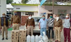 अंगूरी की 8 पेटी सहित 2 इनामी गिरफ्तार अंगूरी की 8 पेटी सहित 2 इनामी गिरफ्तार