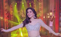 श्रद्धा ने कराया दिवाली फोटोशूट- देखें उनकी हॉट तस्वीरें