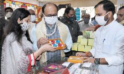 PM मोदी- CM योगी का इस त्यौहार को लोकल फाॅर वोकल बनाने का सपना