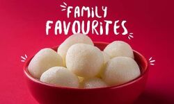 कल से पराग रसगुल्ला व राजभोग के दामों में भारी कमी कल से पराग रसगुल्ला व राजभोग के दामों में भारी कमी