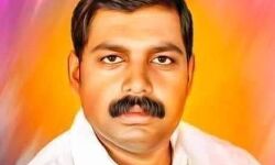 जौनपुर: दिग्गज धनंजय सिंह को लकी यादव ने हराया जौनपुर: दिग्गज धनंजय सिंह को लकी यादव ने हराया