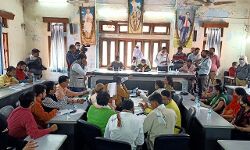 चेयरपर्सन अंजू अग्रवाल ने की बैठक- सभासद गणों को दी दीपावली की शुभकामनायें