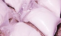 भारी मात्रा में नशे का जखीरा बरामद- 4 गिरफ्तार भारी मात्रा में नशे का जखीरा बरामद- 4 गिरफ्तार