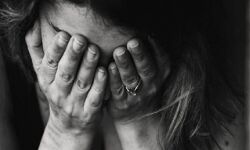 तांत्रिक ने किया विवाहिता से बलात्कार