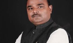 MLA शाहनवाज को भाई ने दी जान से मारने की धमकी, FIR दर्ज MLA शाहनवाज को भाई ने दी जान से मारने की धमकी, FIR दर्ज