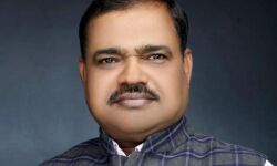 ऑनलाइन दवा ना खरीदें डॉक्टर के द्वारा लिखी गई दवाएं मेडिकल स्टोर से खरीदें ऑनलाइन दवा ना खरीदें डॉक्टर के द्वारा लिखी गई दवाएं मेडिकल स्टोर से खरीदें