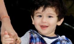 मम्मी-पापा की तरह शोहरत बटोर रहे तैमूर मम्मी-पापा की तरह शोहरत बटोर रहे तैमूर