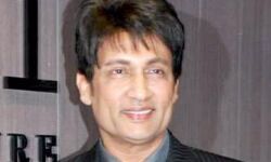 उंगली उठाने वालों पर शेखर का गुस्सा उंगली उठाने वालों पर शेखर का गुस्सा