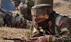 मुठभेड में घेरे गये तीन से चार आतंकवादी मुठभेड में घेरे गये तीन से चार आतंकवादी