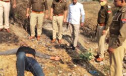 मेरठ में ज्वैलर की हत्या करने वाला बदमाश चढ़ा STF के हत्थे मेरठ में ज्वैलर की हत्या करने वाला बदमाश चढ़ा STF के हत्थे