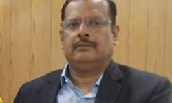 हर महीने 21 तारीख को मनेगा खुशहाल परिवार दिवस : DM डीके सिंह हर महीने 21 तारीख को मनेगा खुशहाल परिवार दिवस : DM डीके सिंह