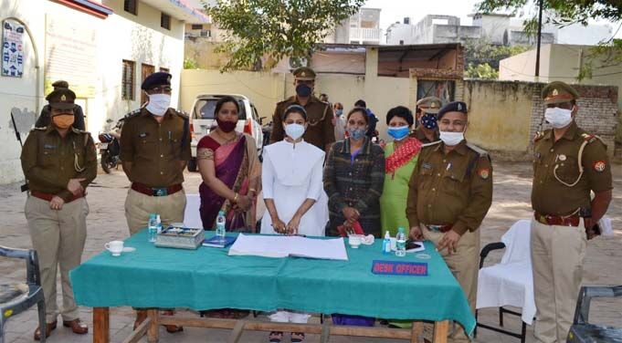 शामली कोतवाली में महिमा बजाज बनी प्रभारी- अपराध का करेगी खात्मा शामली कोतवाली में महिमा बजाज बनी प्रभारी- अपराध का करेगी खात्मा