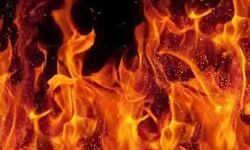 जिला अस्पताल में लगी आग जिला अस्पताल में लगी आग