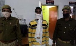 पुलिस ने वाहन चोर को धर दबोचा