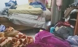 बेखौफ चोरों ने मकान खंगालकर लाखों की नकदी व जेवरात उडाए