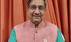 सहयोग एवं विश्वास से ही सहकारिता आन्दोलन को मजबूती मिलेगी-मुकुट बिहारी